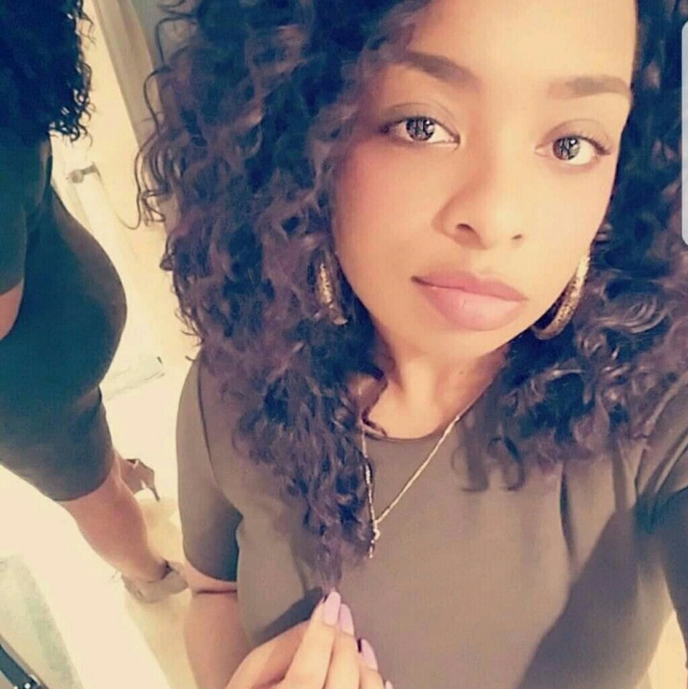 Meet your Posher, Tic toc i'm a girl